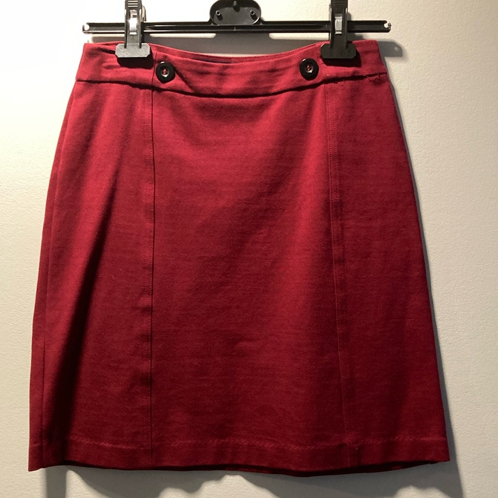 Reitmans Burgandy Stretch Skirt, Sz 6